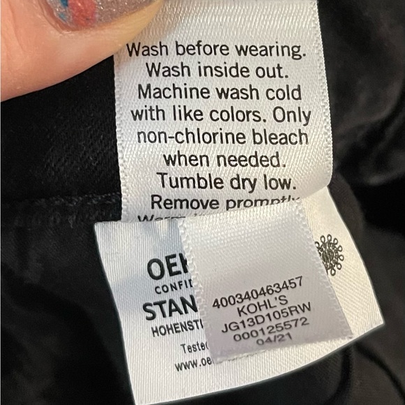 SO Black Super High Rise Distressed Skinny Jeggings - size 3 (26) - Picture 7 of 9